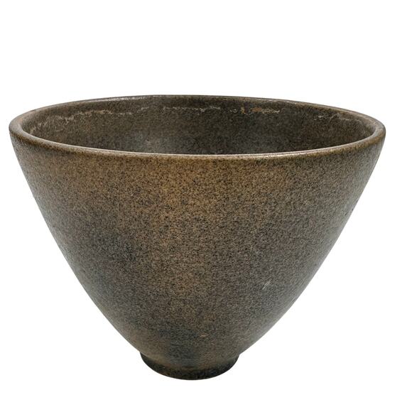 Vintage Studio Pottery Bowl by McElroy 1952 – Brutalist Brown Glaze Vessel - Picture 2 of 9